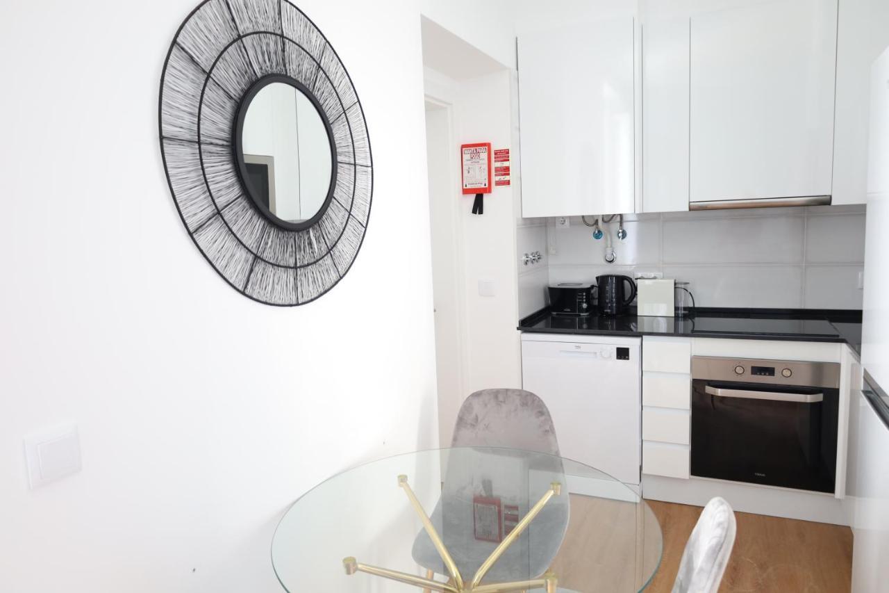 Apartment Ajuda Tagus River View Lisbon Bagian luar foto
