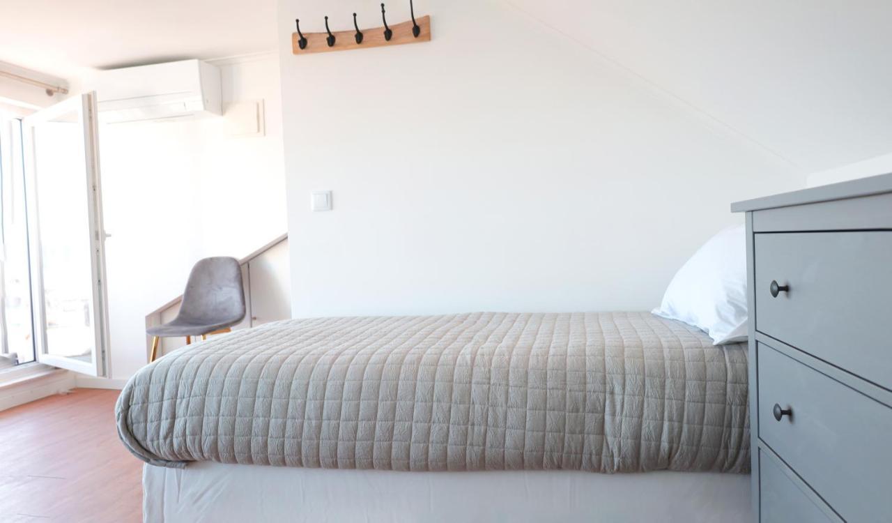 Apartment Ajuda Tagus River View Lisbon Bagian luar foto