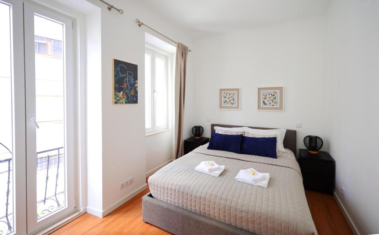 Apartment Ajuda Tagus River View Lisbon Bagian luar foto