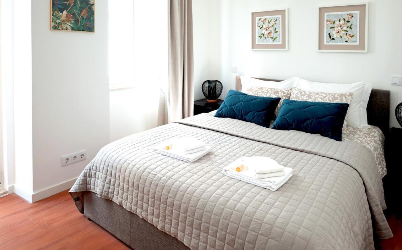 Apartment Ajuda Tagus River View Lisbon Bagian luar foto